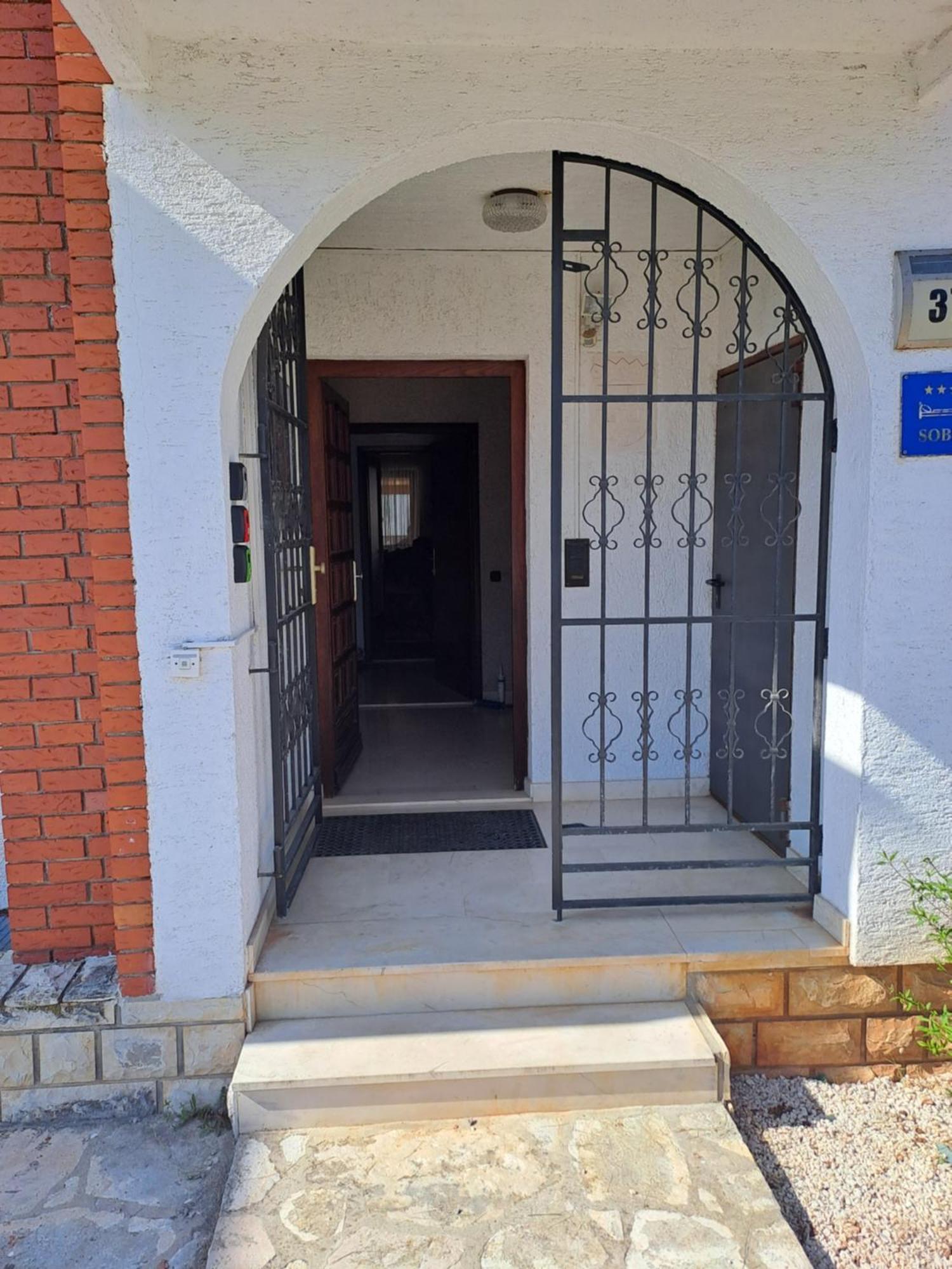 Romansa Guest House Задар Экстерьер фото